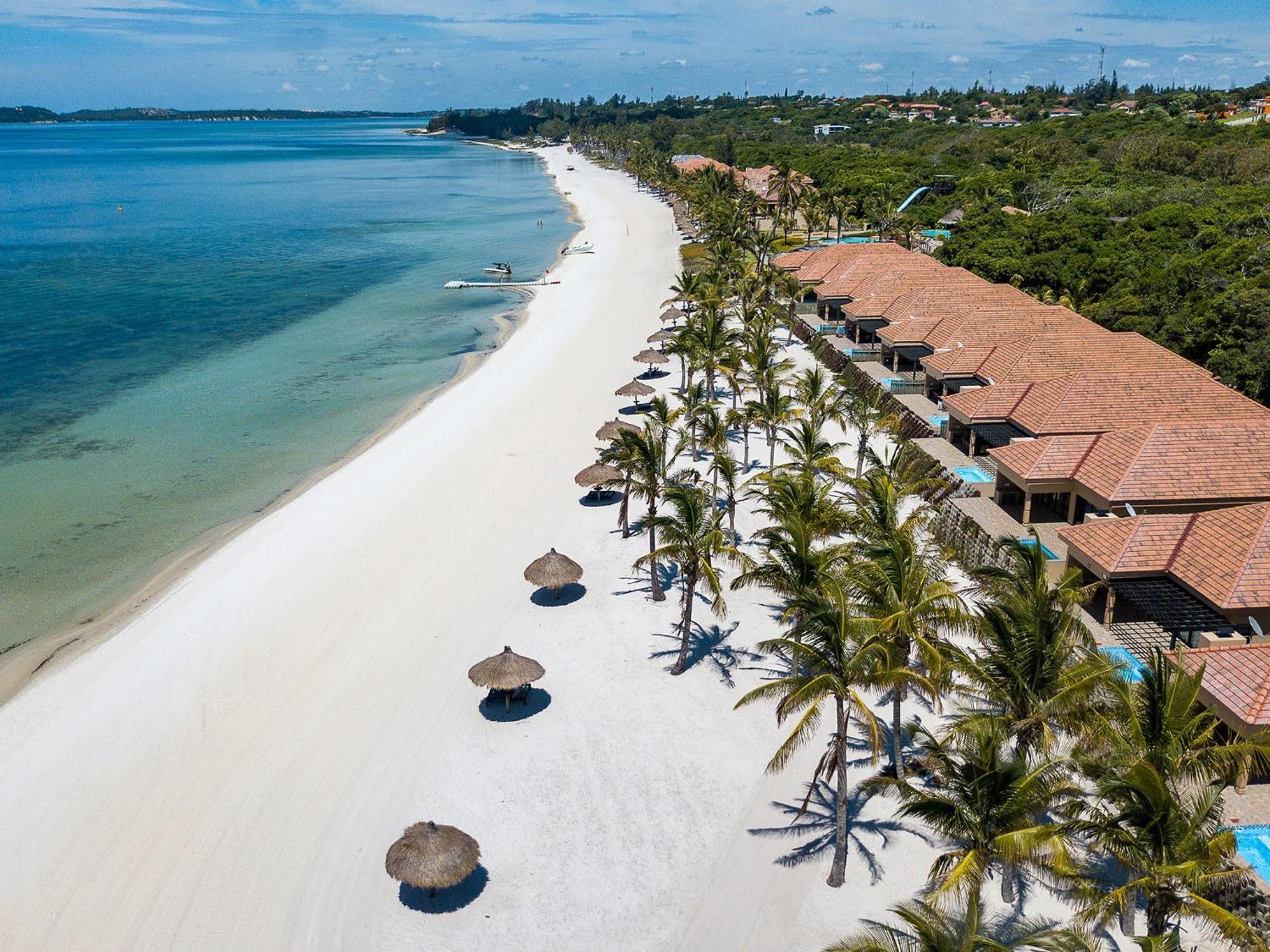 San Martinho Beach Club Vila Praia Do Bilene Екстериор снимка