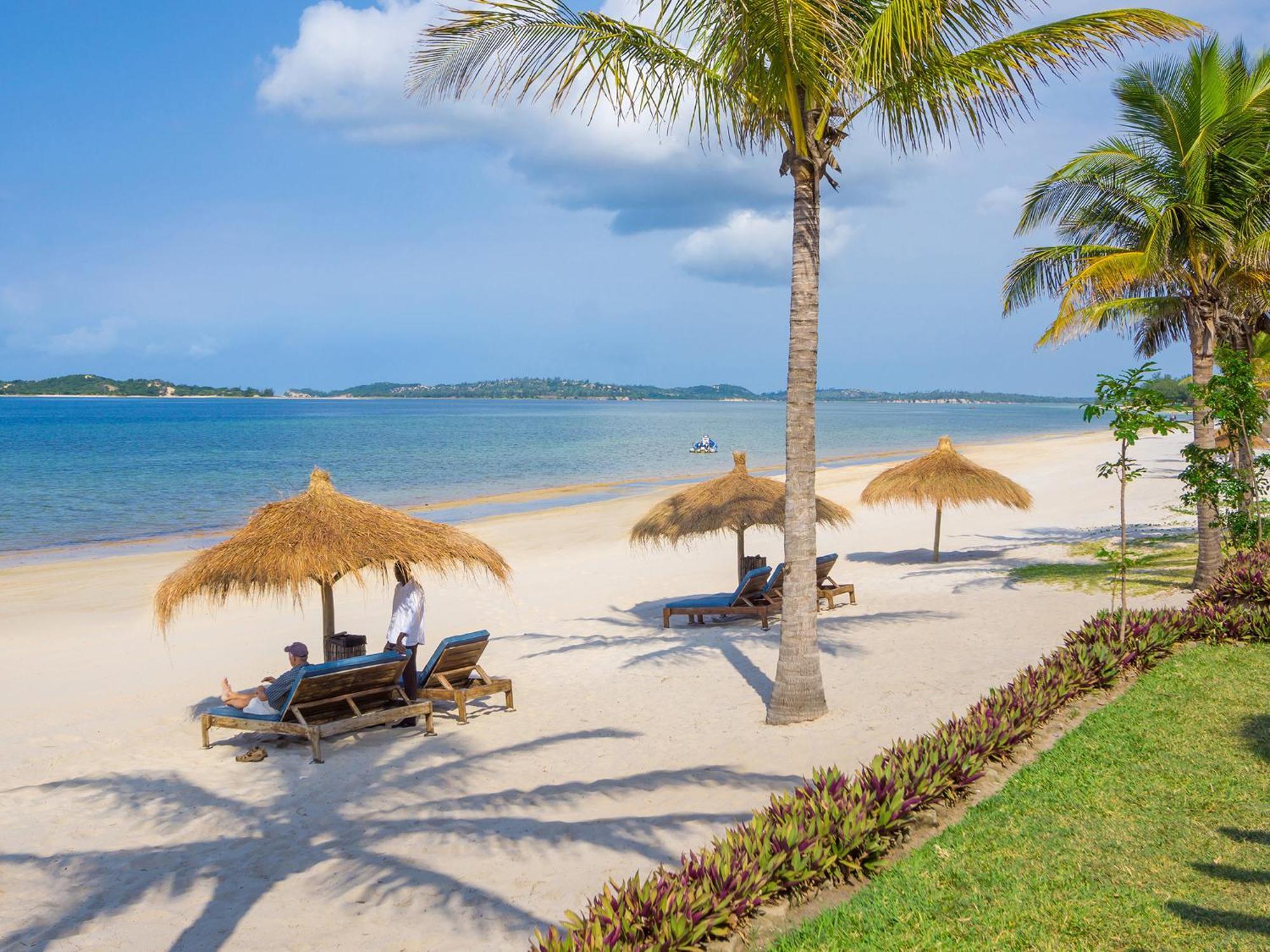 San Martinho Beach Club Vila Praia Do Bilene Екстериор снимка