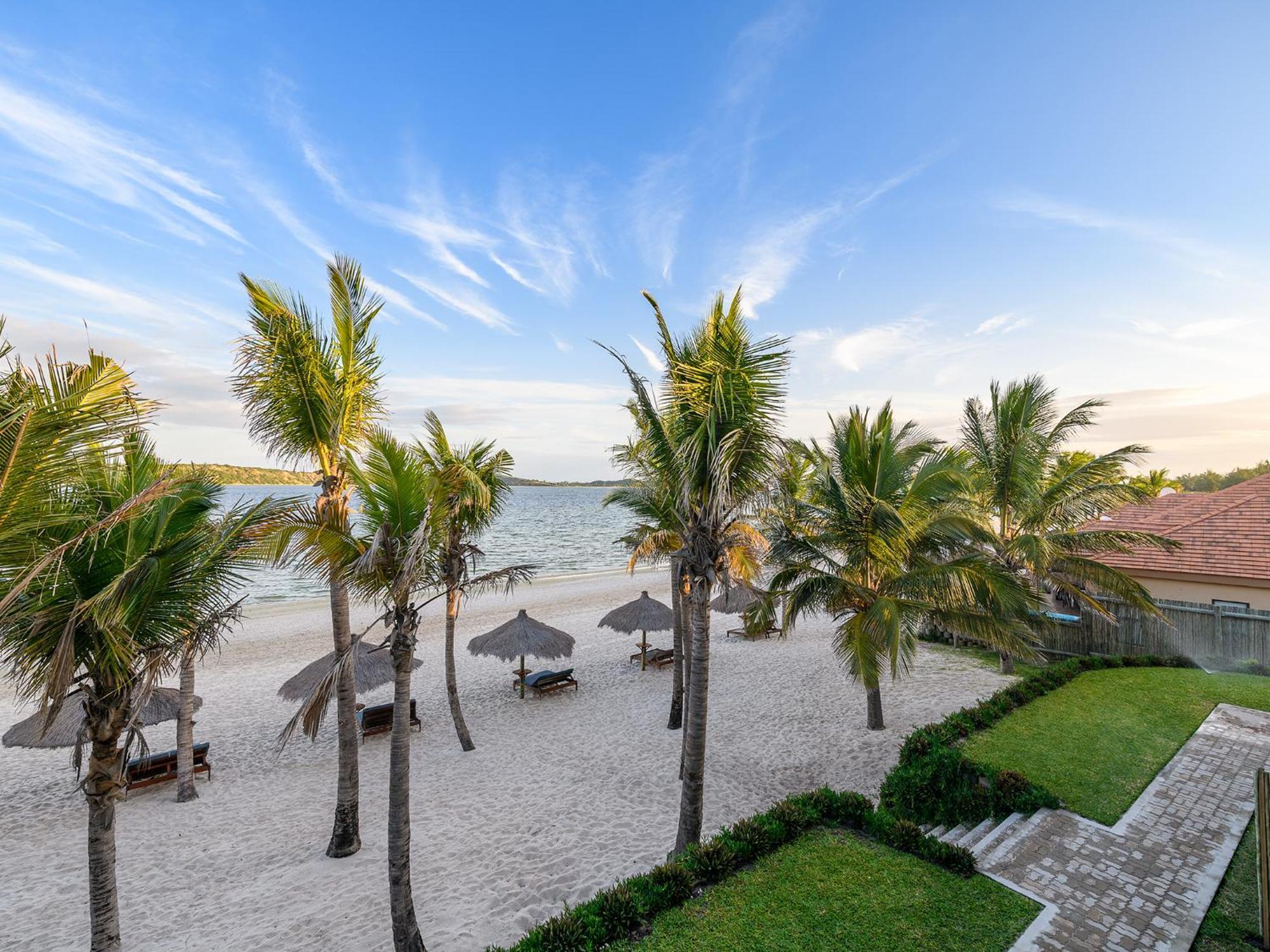 San Martinho Beach Club Vila Praia Do Bilene Стая снимка
