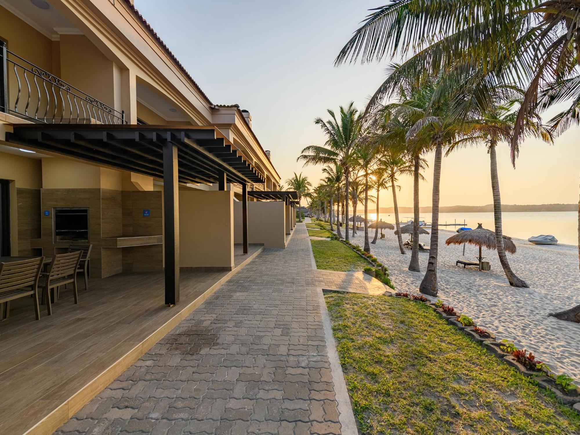 San Martinho Beach Club Vila Praia Do Bilene Стая снимка